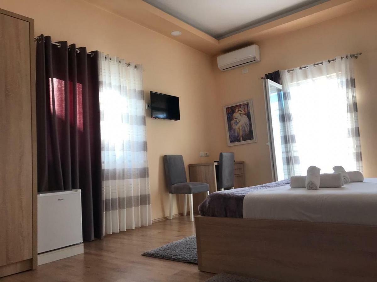 Hotel Floga Shkodër Eksteriør bilde